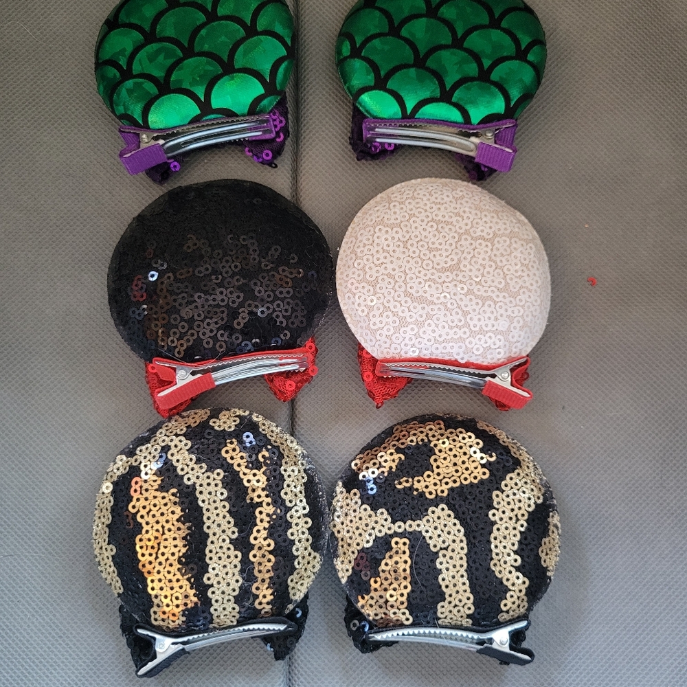 Colorful Sequin Custom Ears Clips - Picture 2 of 2